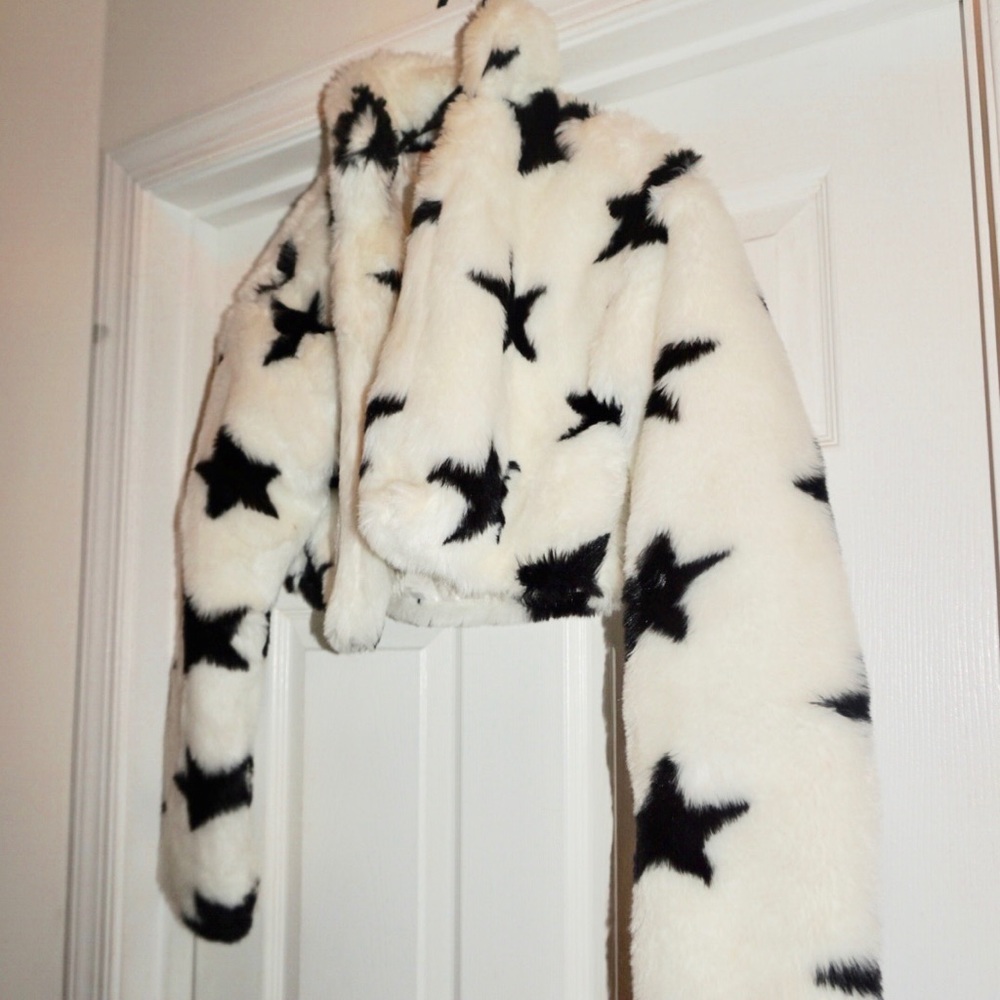 Crop Faux Fur.